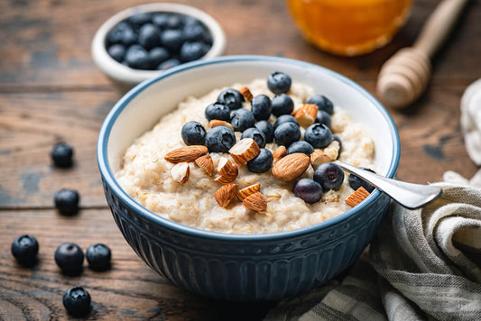 Porridge mit Mandelmilch